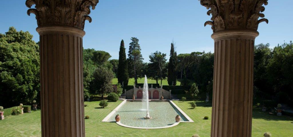 Giardino della vasca ornamentale